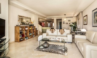 Luxury beachfront penthouse apartment for sale on the New Golden Mile between Marbella and Estepona 25