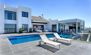 Exclusive modern villa for sale on golf resort with sea and golf views in Benahavis - Marbella 1026 