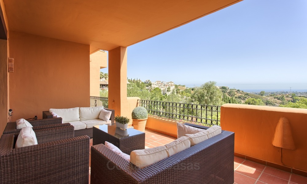 Luxury elevated Ground Floor Corner Apartment with Sea Views for sale in Benahavis, Marbella 1336
