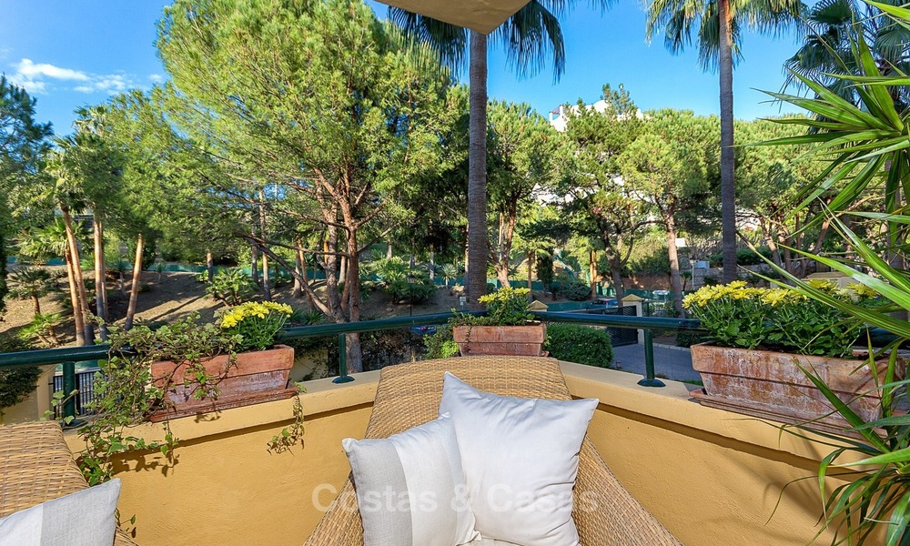 Front line Golf Luxury Apartment for sale in a Gated Community in Rio Real, Marbella 1870