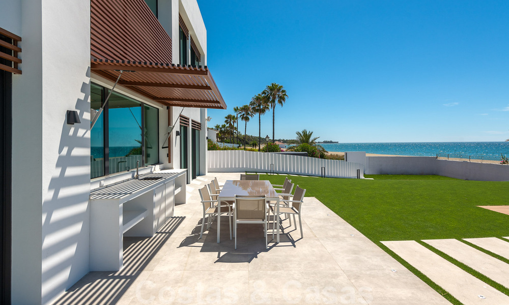 Unique ultra-modern beach front designer villa for sale, New Golden Mile, Marbella - Estepona. Ready to move in. 34251