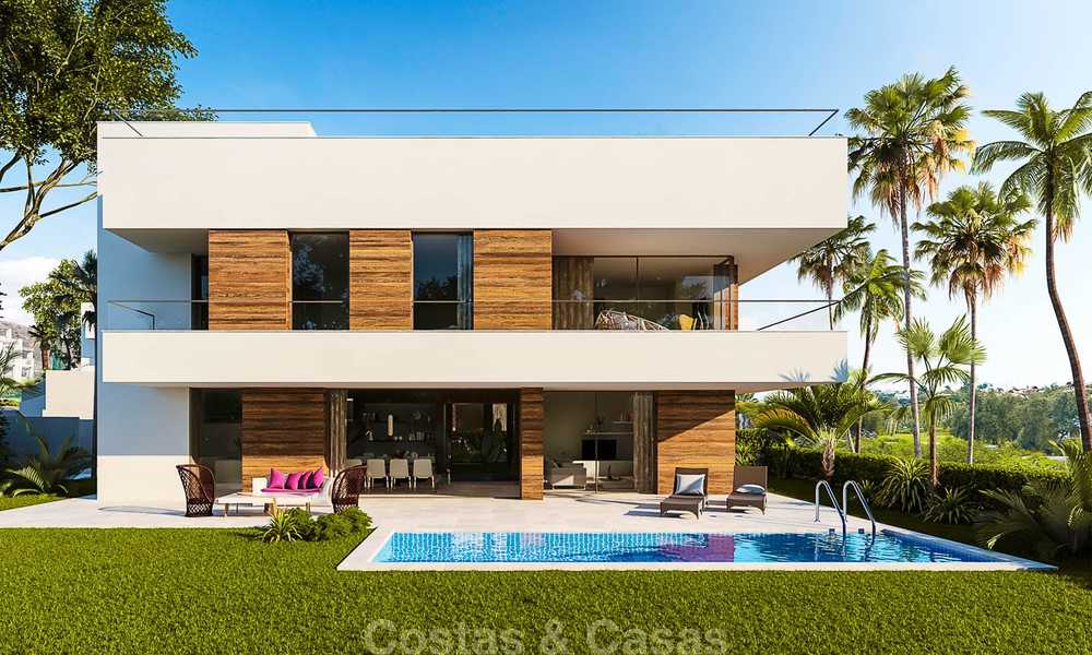 Modern, light and comfortable luxury villas for sale at a prime golf resort, New Golden Mile, Marbella - Estepona 6659