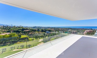 Majestic modern villa with panoramic sea views for sale, front-line golf, Benahavis - Marbella 6849 