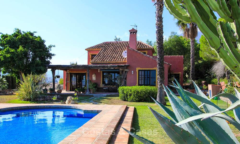 Well located and attractively priced villa - finca with sea and mountain views for sale, Estepona, Costa del Sol 8693