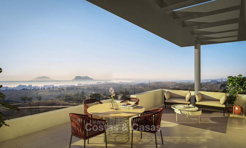 Brand new modern luxury apartments with sea views for sale, Estepona centre. 9200