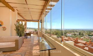 Spectacular penthouse apartment with panoramic sea views for sale, Nueva Andalucía, Marbella 10361 
