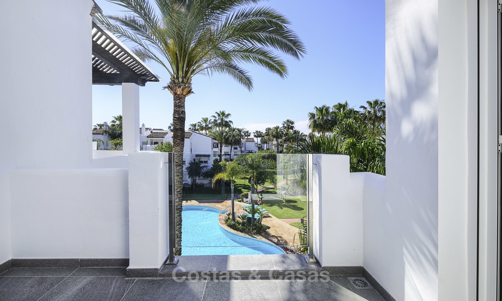 Modern, fully renovated apartment in a beachside complex for sale, New Golden Mile, between Marbella and Estepona 12234