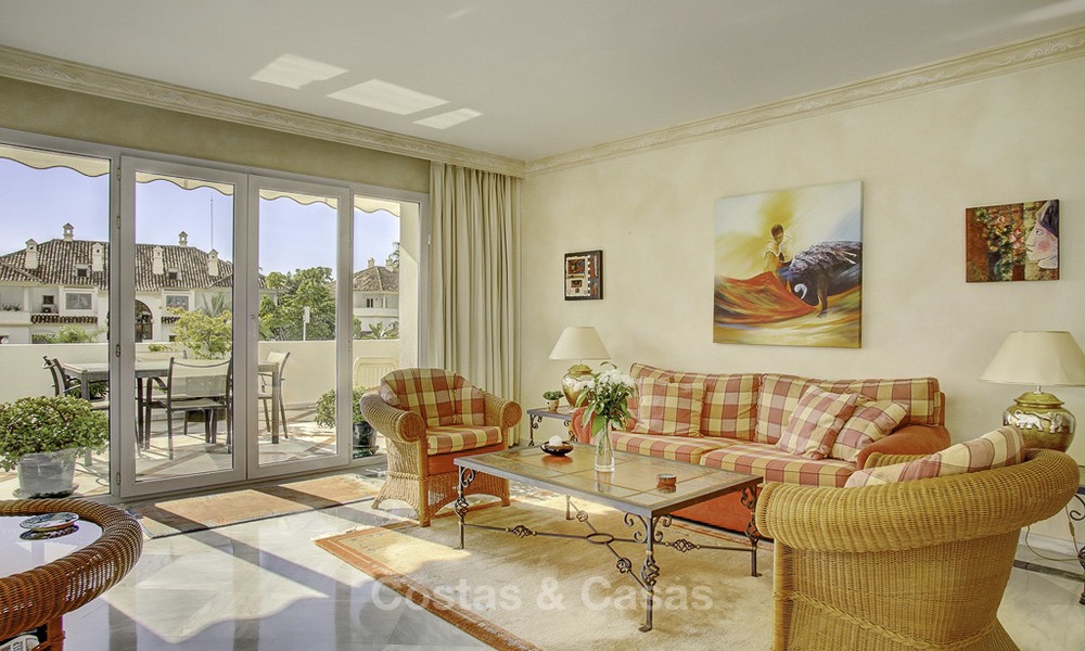 Spacious apartment with panoramic sea views for sale, in a prestigious complex on the Golden Mile, Marbella 13160