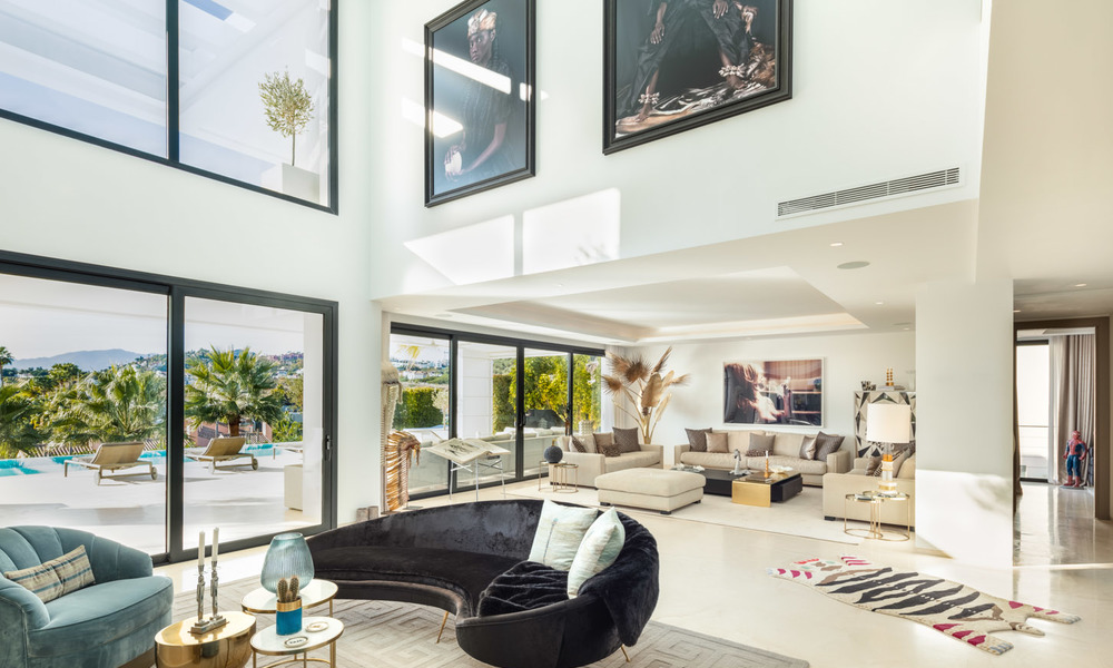 Elegant, contemporary luxury villa with sea views for sale in sought-after Nueva Andalucia, Marbella 20895
