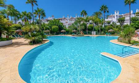 Bright and spacious beach side townhouse on the New Golden Mile for sale, between Marbella and Estepona 21215
