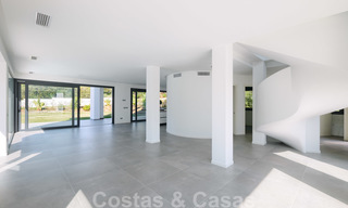 Exquisite new contemporary villa for sale, ready to move into, East Marbella 21779 