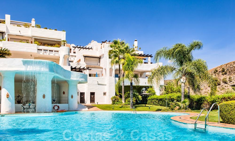 Stunning penthouse apartment in exclusive, gated frontline golf complex with panoramic views in La Quinta, Benahavis - Marbella 24419