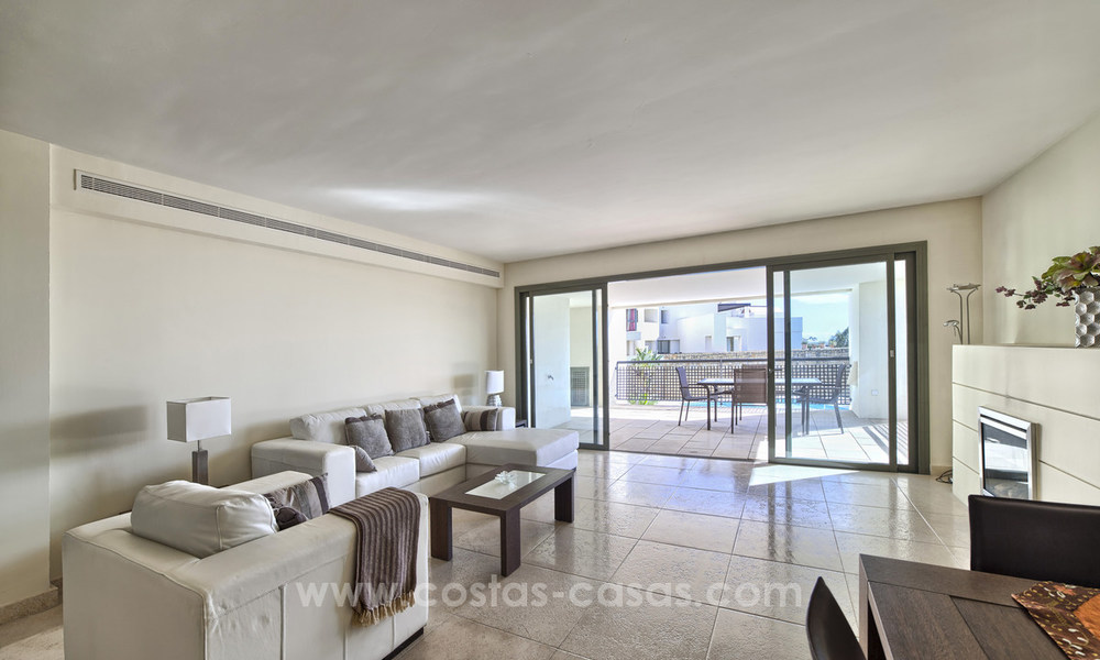 TEE 5 : Modern luxury first line golf apartments with stunning golf and sea views for sale in Marbella – Benahavis 24543