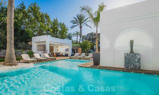Unique Andalusian-Moorish style mansion at walking distance to the beach and the golf course for sale in west Marbella 31326 