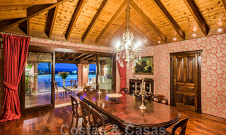Elegant, Mediterranean style estate with sea views for sale in Benahavis - Marbella 32348 