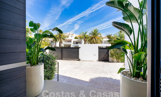 Modern luxury villa for sale in a contemporary architectural style, walking distance from Puerto Banus, Marbella 59647 