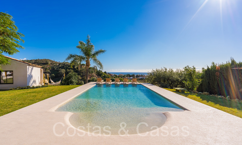 Andalusian luxury estate with guesthouse and sublime sea views for sale in the hills of Estepona 65125
