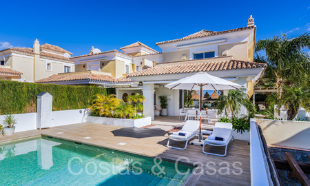 Spanish, semi-detached luxury villa with sea views for sale in the gated golf community of Santa Clara in East Marbella 67058